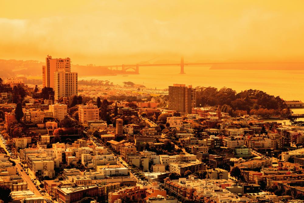 Air pollution from wildfire smoke over the Golden Gate